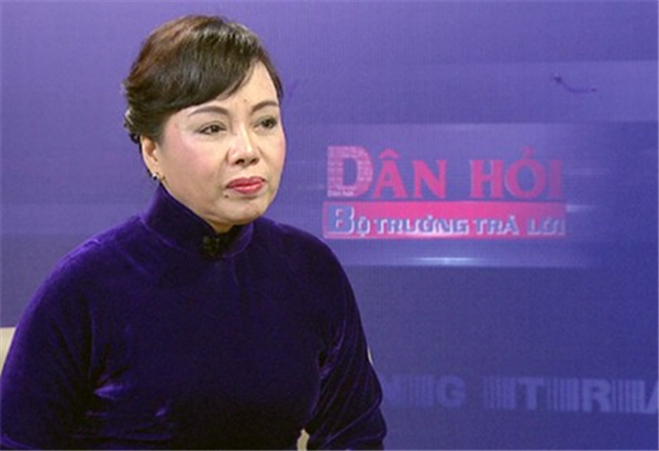 Dân hỏi Bộ trưởng trả lời về Luật Bảo hiểm Y tế và tăng cường thanh, kiểm tra ATTP dịp Tết